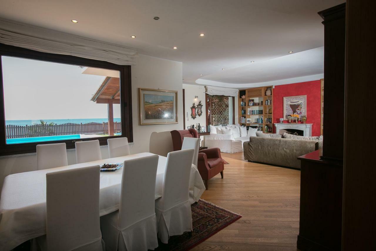 Villa Del Mar Quartu SantʼElena Exterior foto